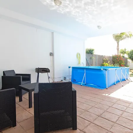 Global Properties, Adosado En Primera Linea De Playa Con Vistas Al Mar Holiday home Sagunto