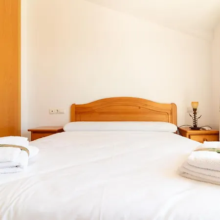 Holiday home Global Properties, Adosado En Primera Linea De Playa Con Vistas Al Mar